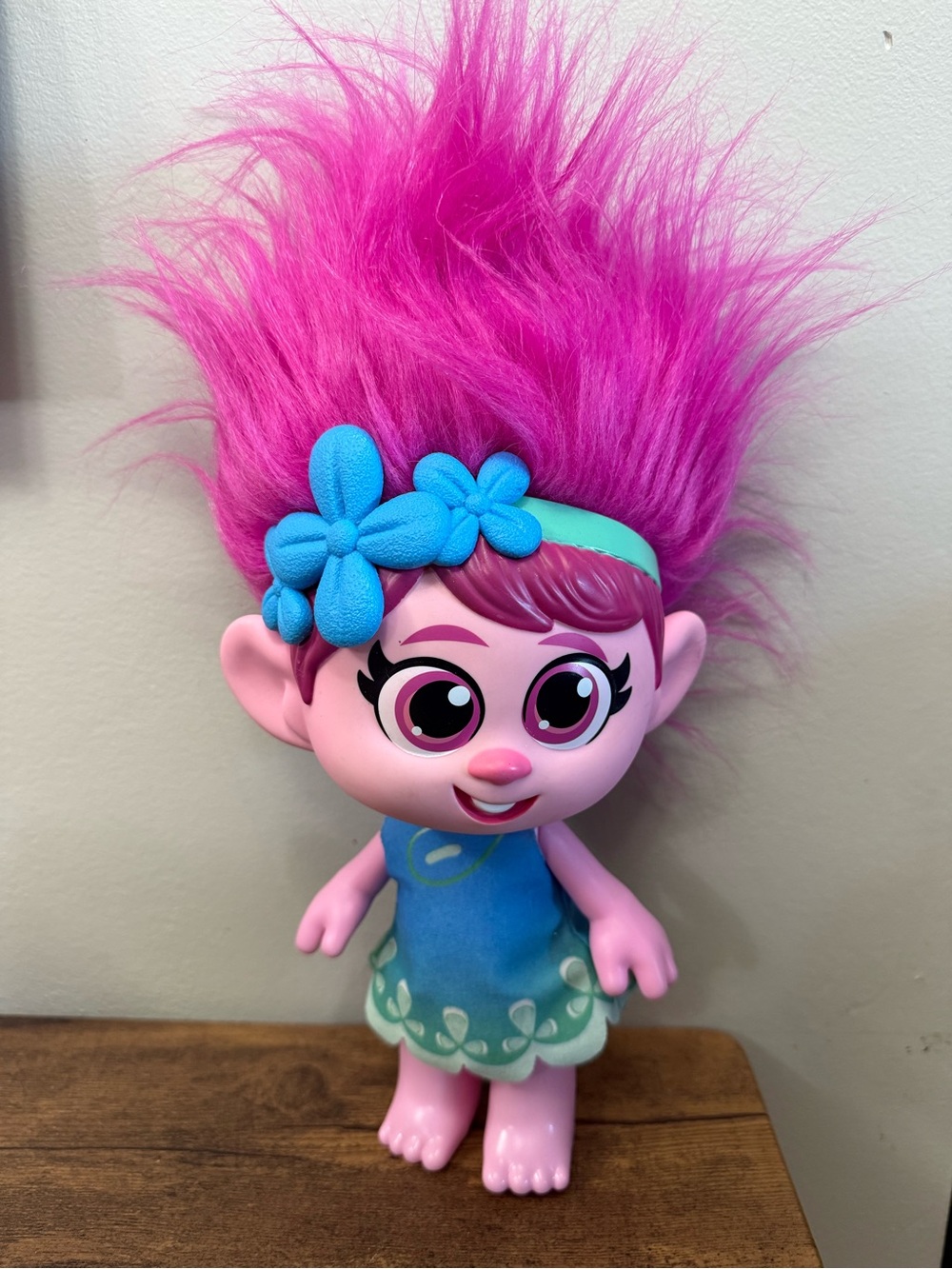 Poppy Troll - Pink Hair Troll Doll Figure with Blue Dress